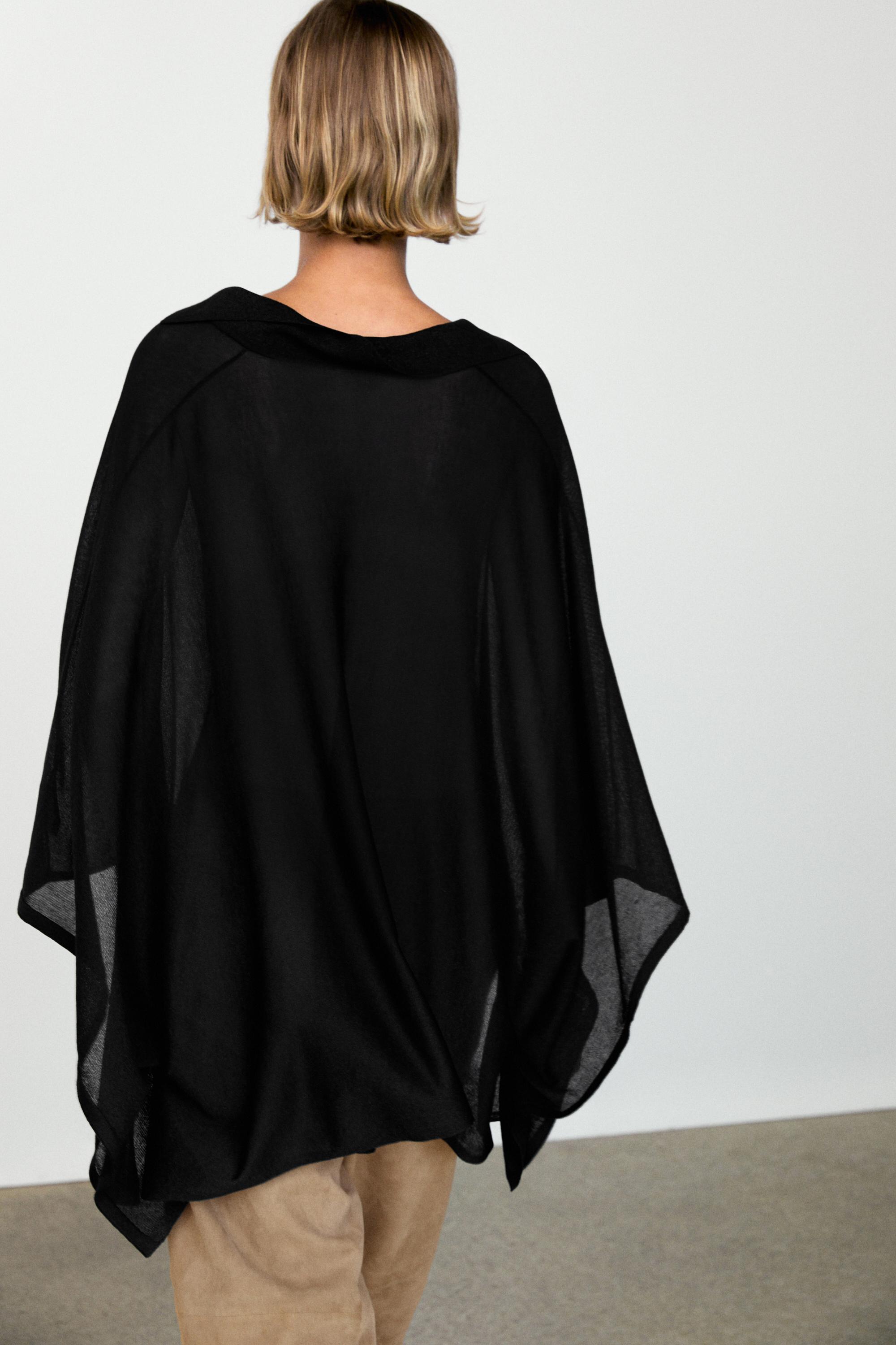 Metallic detail polo collar flowing cape